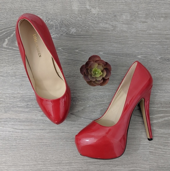 red heels size 11